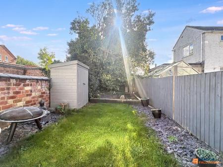2 bedroom Terraced House for sale in Vaughan Street, Coalville, LE67
