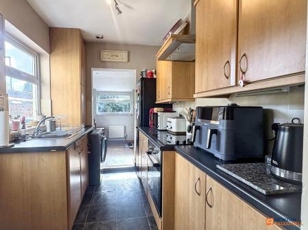 2 bedroom Terraced House for sale in Vaughan Street, Coalville, LE67