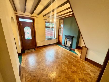 2 bedroom Semi-detached house to let in Manor Road, Donington Le Heath, LE67