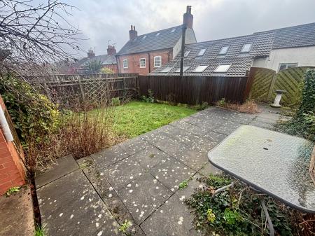 2 bedroom Semi-detached house to let in Manor Road, Donington Le Heath, LE67