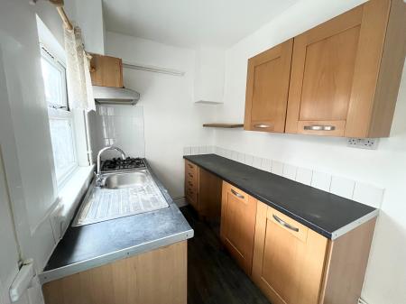 2 bedroom Terraced House to let in Gutteridge Street, Coalville, LE67