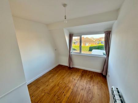 3 bedroom Semi-detached house to let in Vicarage Close, Newbold Coleorton, LE67