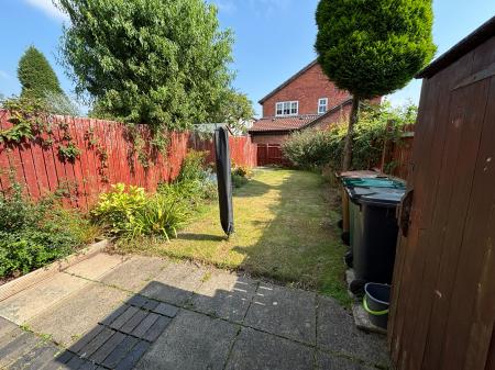 2 bedroom Terraced House to let in Oaklands Way, Melbourne, DE73