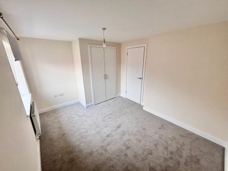 2 bedroom Semi-detached house to let in Pathfinder Way, Castle Donington, DE74