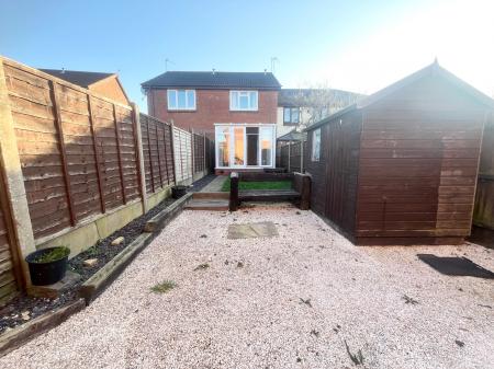 2 bedroom Terraced House to let in Ashford Road, Whitwick, LE67