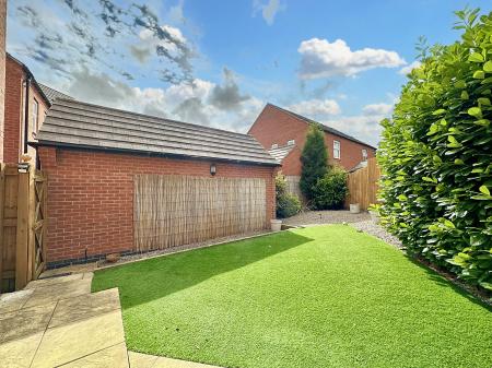 4 bedroom Detached house to let in Luke Jackson Way, Stanton Under Bardon, LE67