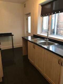 2 bedroom Terraced House to let in Albert Road, Coalville, LE67