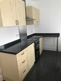 2 bedroom Terraced House to let in Albert Road, Coalville, LE67