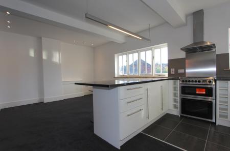 1 bedroom Flat to let in Derby Road, Melbourne, DE73