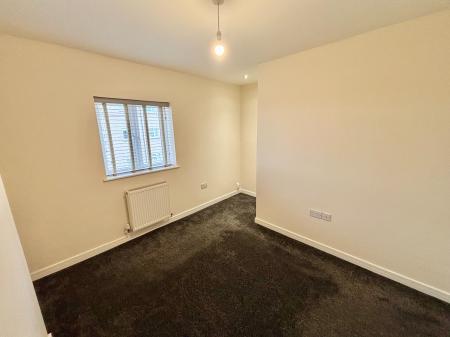 2 bedroom Terraced House to let in Sun Street, Woodville, DE11