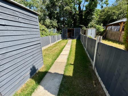 2 bedroom Terraced House to let in Albert Road, Coalville, LE67