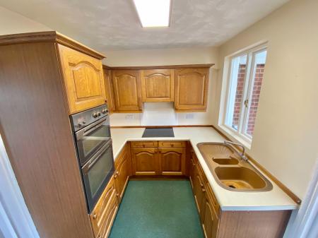 3 bedroom Semi-detached house to let in Green Lane, Melbourne, DE73