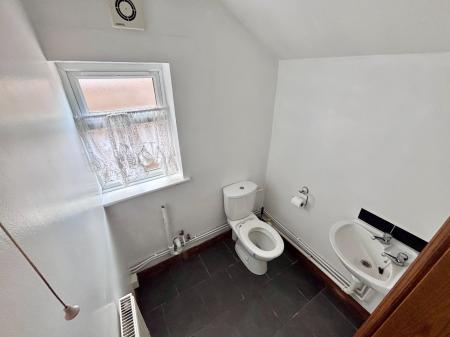 2 bedroom Terraced House to let in James Street, Coalville, LE67