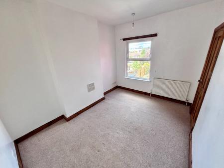 2 bedroom Terraced House to let in James Street, Coalville, LE67