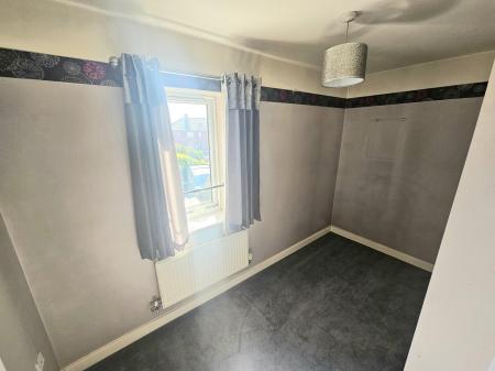 3 bedroom Flat to let in Melbourne Road, Ibstock, LE67