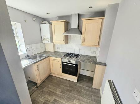 3 bedroom Flat to let in Melbourne Road, Ibstock, LE67