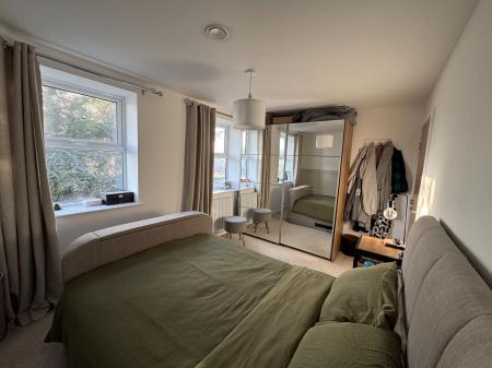 1 bedroom Flat to let in York House, Ashby-De-La-Zouch, LE65