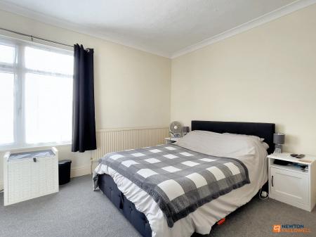 2 bedroom Terraced House to let in Vaughan Street, Coalville, LE67