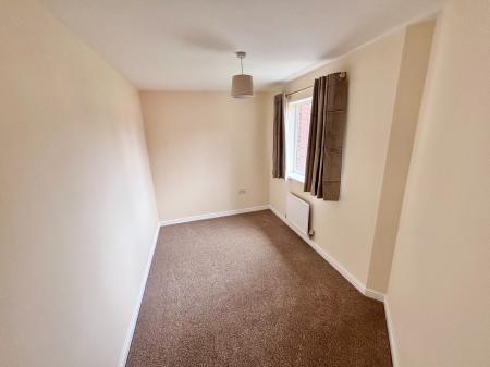 3 bedroom Semi-detached house to let in Boylan Road, Coalville, LE67