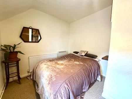 2 bedroom Terraced House to let in Main Street, Breedon On The Hill, DE73