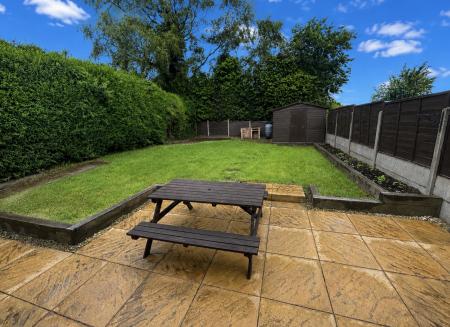 4 bedroom Detached house to let in Shaw Lane, Markfield, LE67