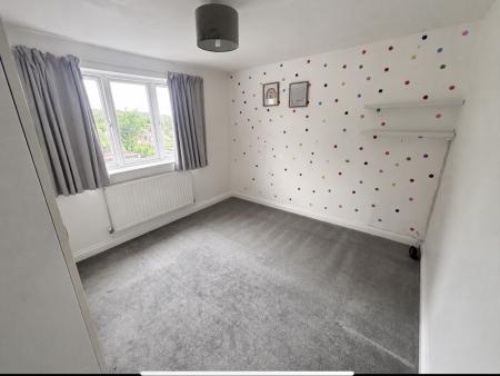 4 bedroom Detached house to let in Shaw Lane, Markfield, LE67