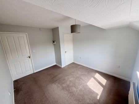 2 bedroom Semi-detached house to let in Kendrick Close, Coalville, LE67
