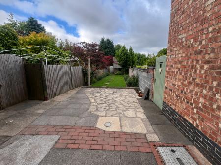 2 bedroom Terraced House to let in Leicester Road, Whitwick, LE67