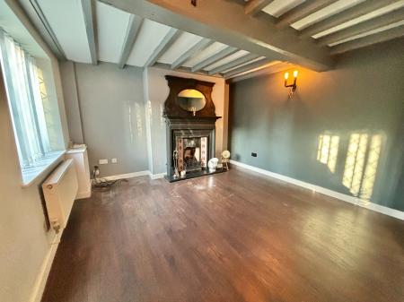 4 bedroom Detached house to let in Nottingham Road, Ashby-De-La-Zouch, LE65