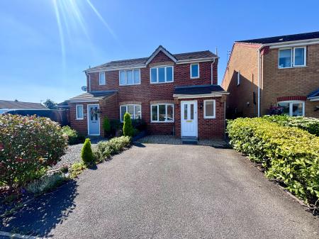3 bedroom Semi-detached house to let in Harrison Place, Coalville, LE67