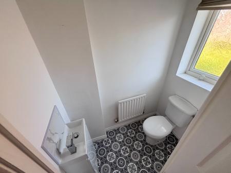 3 bedroom Semi-detached house to let in Harrison Place, Coalville, LE67