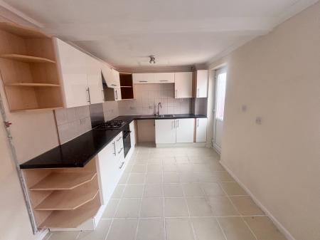 3 bedroom Terraced House to let in Jackson Street, Coalville, LE67