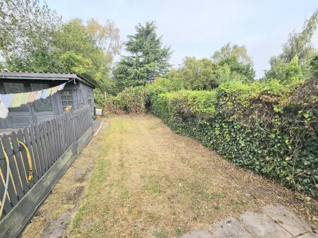 3 bedroom Terraced House to let in Billa Barra Lane, Markfield, LE67