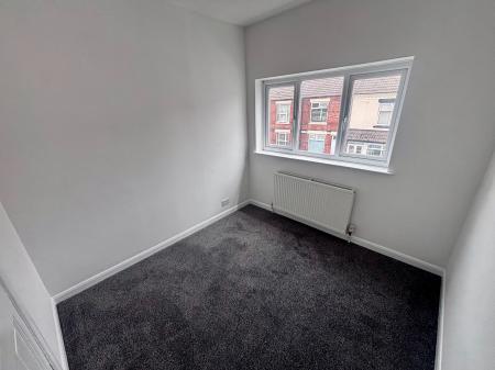 3 bedroom End of terrace house to let in Oxford Street, Coalville, LE67