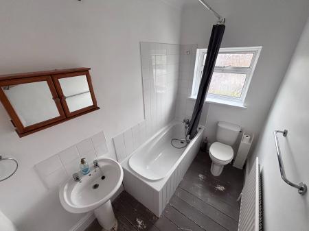 2 bedroom Terraced House to let in South Street, Melbourne, DE73