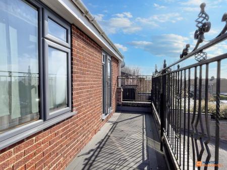 2 bedroom Bungalow to let in Templars Way, Whitwick, LE67