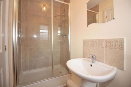 2 bedroom Flat to let in Rescue Way, Ashby-De-La-Zouch, LE65