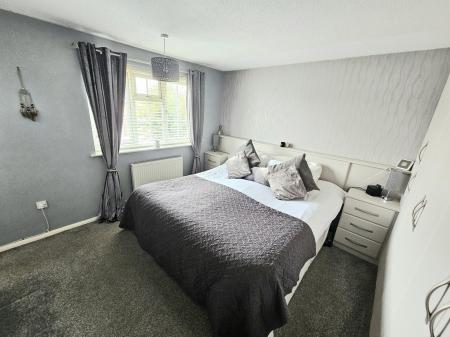4 bedroom Detached house to let in The Limes, Ravenstone, LE67