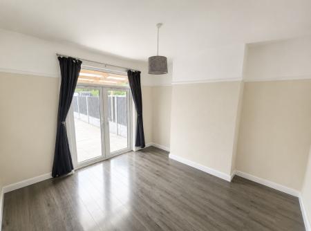 3 bedroom Semi-detached house to let in Owen Street, Coalville, LE67