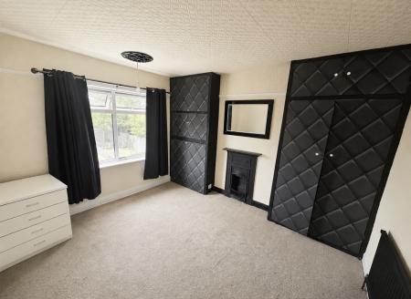 3 bedroom Semi-detached house to let in Owen Street, Coalville, LE67