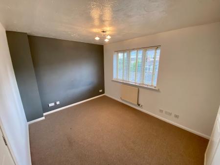 3 bedroom Semi-detached house to let in Glenalmond Close, Ashby-De-La-Zouch, LE65