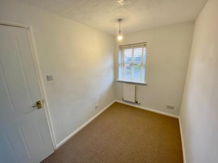 3 bedroom Semi-detached house to let in Glenalmond Close, Ashby-De-La-Zouch, LE65