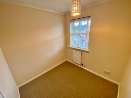 3 bedroom Semi-detached house to let in Glenalmond Close, Ashby-De-La-Zouch, LE65