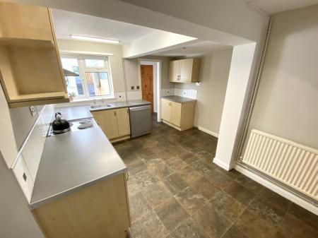 2 bedroom Terraced House to let in Main Street, Thringstone, LE67