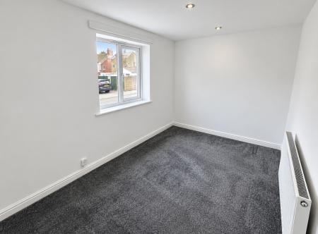 1 bedroom Flat to let in Gutteridge Street, Coalville, LE67