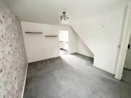 2 bedroom Terraced House to let in Harker Drive, Coalville, LE67