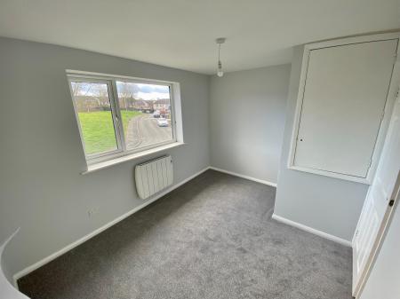 2 bedroom Terraced House to let in Elsdon Close, Whitwick, LE67