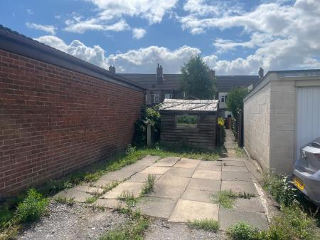 2 bedroom Terraced House to let in Coalville Lane, Ravenstone, LE67
