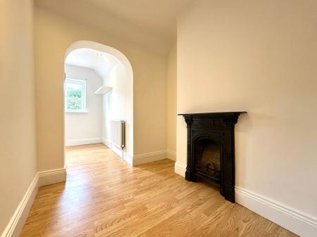 2 bedroom Terraced House to let in Maplewell Road, Woodhouse Eaves, LE12