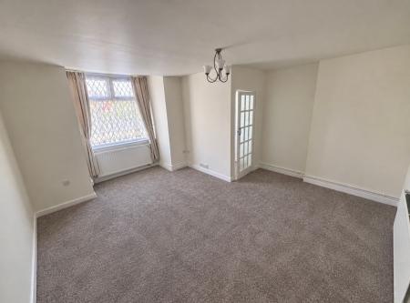1 bedroom Flat to let in Chapel Street, Ibstock, LE67